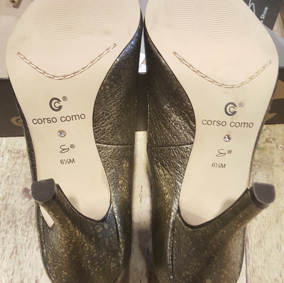 Corso Como Pumps - Picture 4 of 8